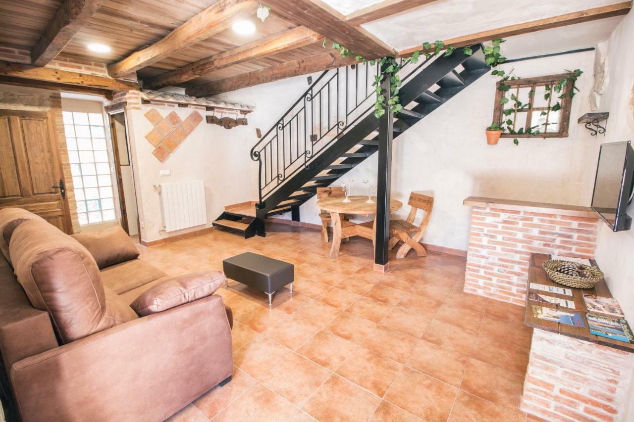 Casas La Muralla De Bodegas Marcos Peñafiel エクステリア 写真
